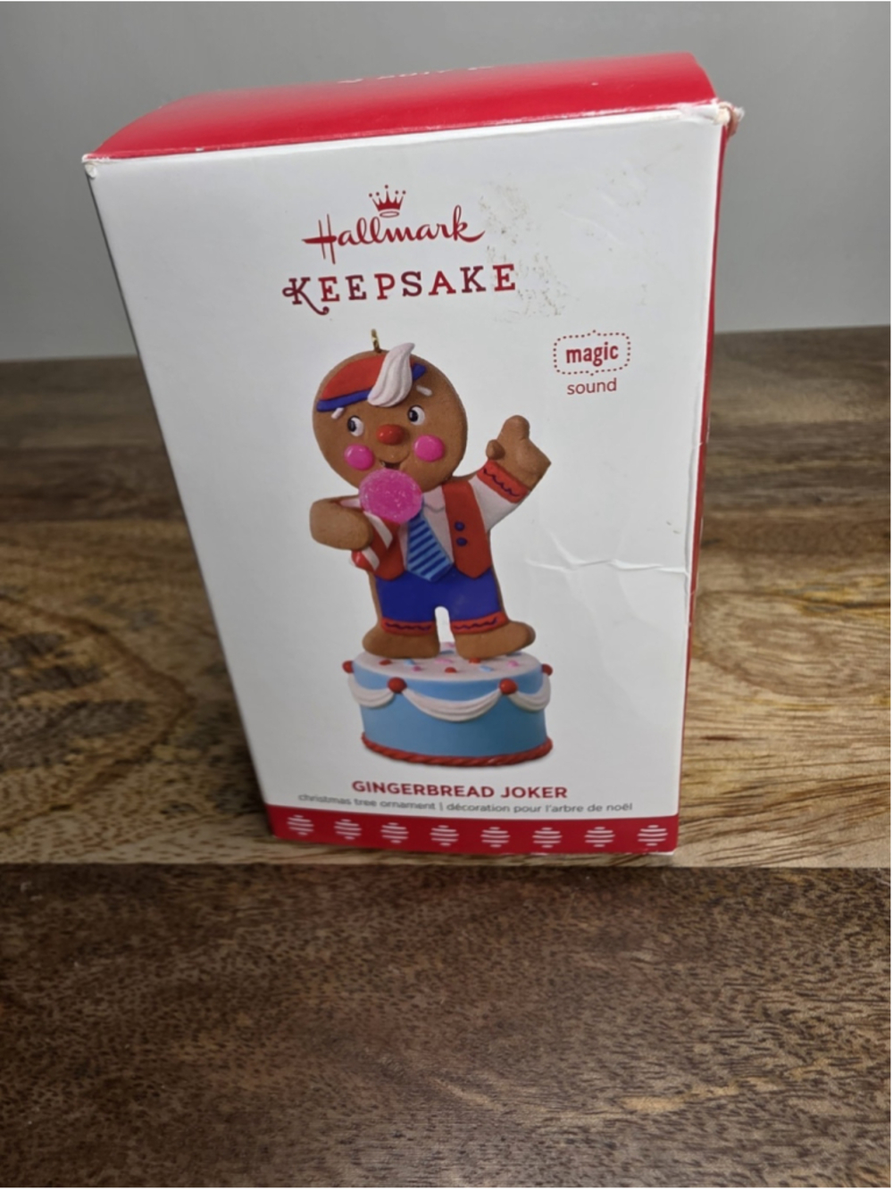 Hallmark Keepsake 2017 Gingerbread Joker Magic Sound Ornament w/ Box Tested
